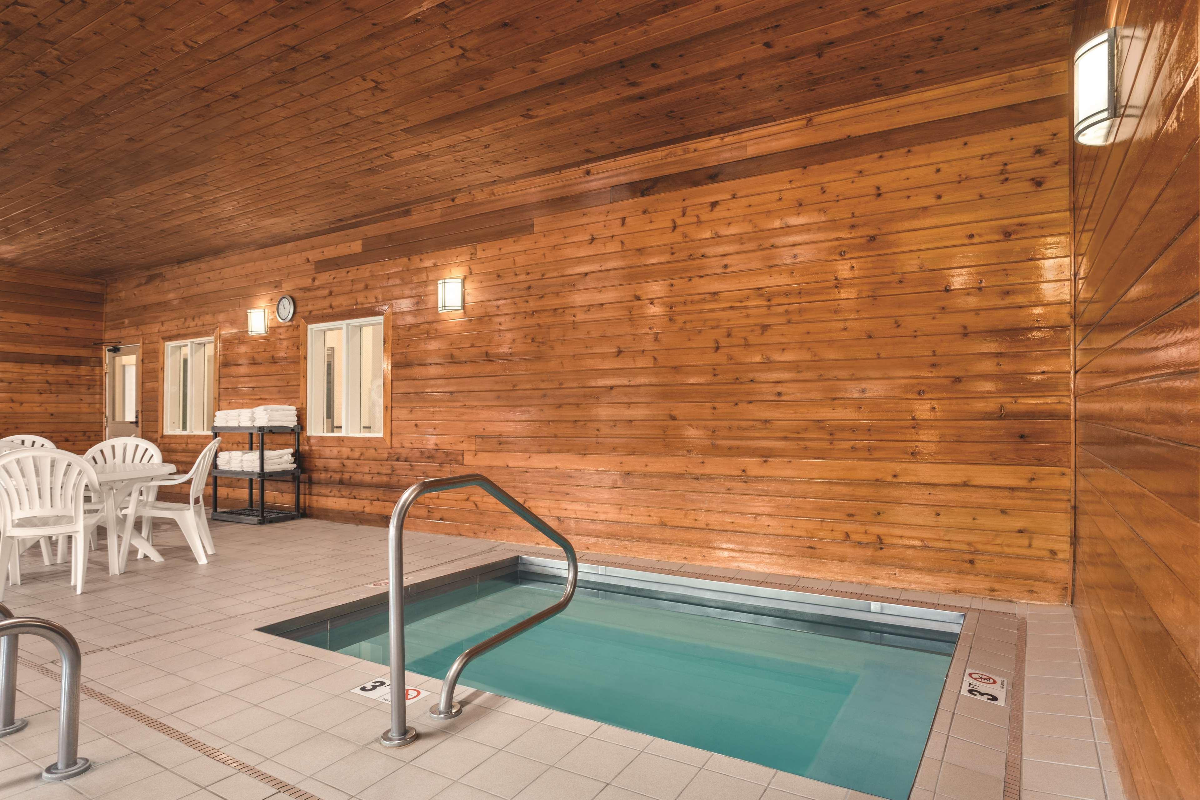 Country Inn & Suites By Radisson, Dakota Dunes, Sd Zewnętrze zdjęcie